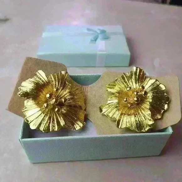 Bluette vintage Gold flower shoes clips - Picture 5 of 12